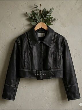 ASOS Design Faux Leather Belted Crop Moto Jacket Black Size 8 NWT